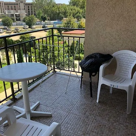 Private In Orchid Garden Fort Club Apartment *