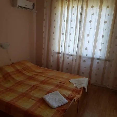 Private In Orchid Garden Fort Club Apartment