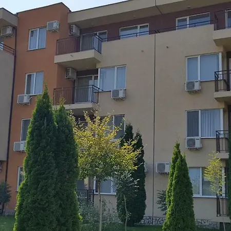 Private In Orchid Garden Fort Club Apartment
